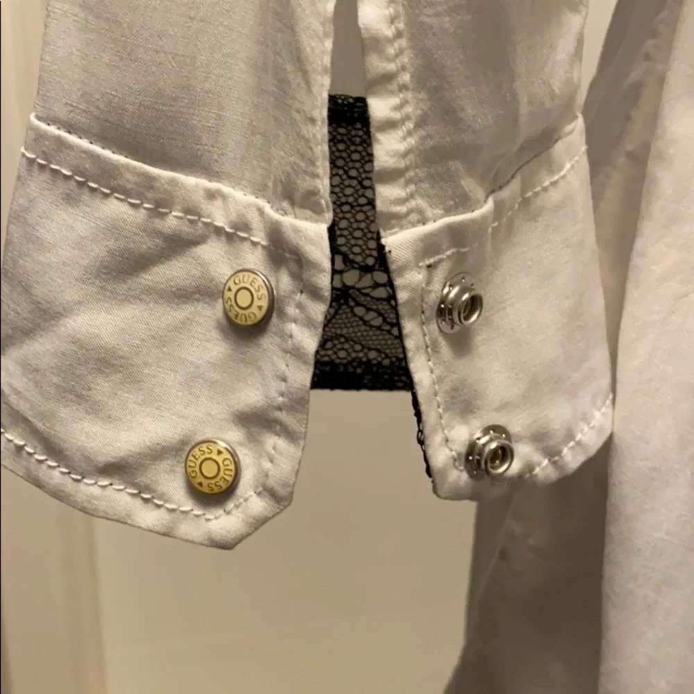 Vintage NWT Guess button up - Picture 6 of 7